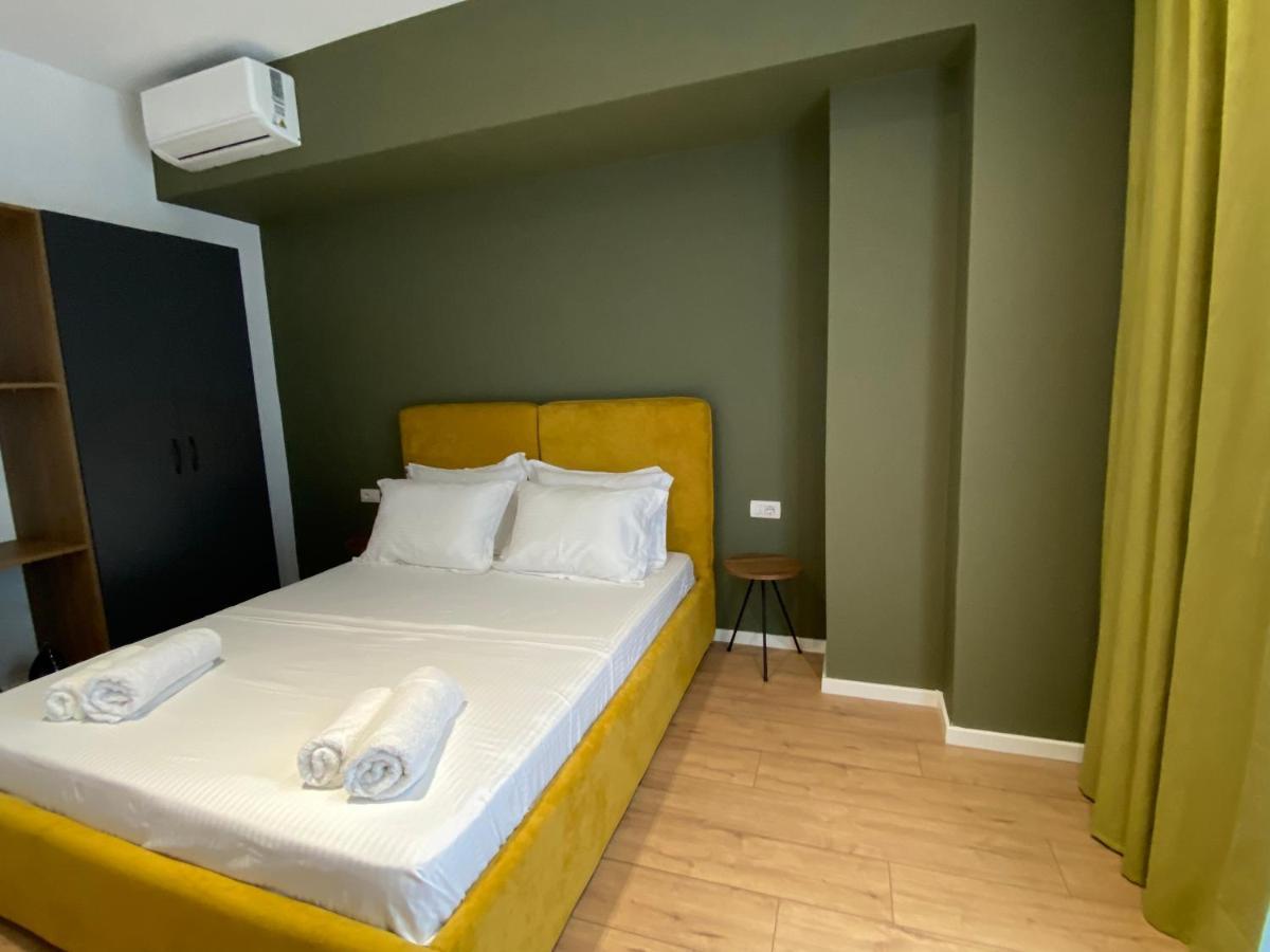 Brand New Apts Located At The City'S Main Square-100 Mbs Wifi Durrës Esterno foto