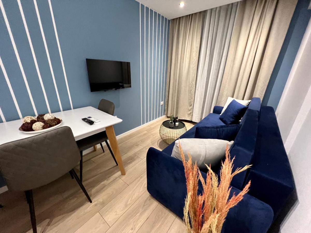 Brand New Apts Located At The City'S Main Square-100 Mbs Wifi Durrës Esterno foto